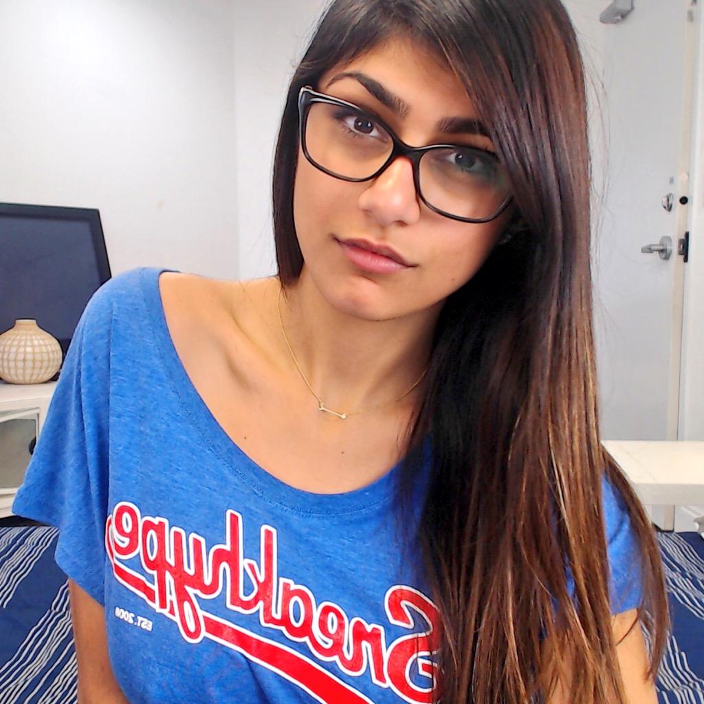 Whos Mia Khalifa: Engagement, Biography, Husband and Networth