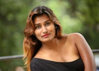 Swathi Naidu Videos, Age, Biodata, Family & Affairs swathi naidu videos