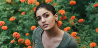 Saniya Iyappan Age, Height, DOB, Body Size, Images & Videos saniya iyappan age instagram photos
